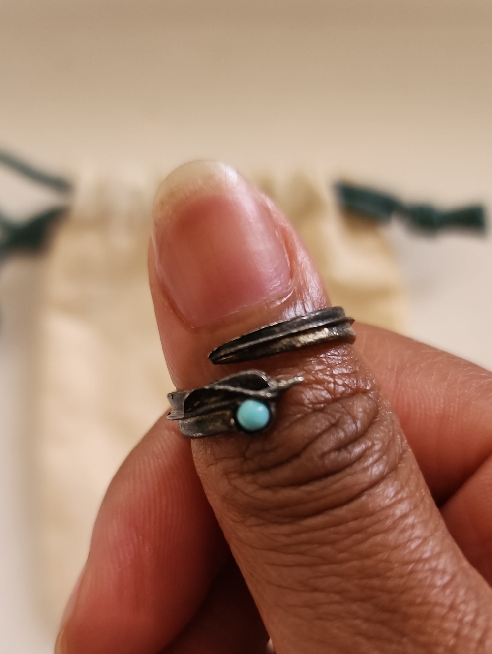Vintage Turquoise Stone Pendant & 2 Ring Jewelry Set Silver Tone - Picture 3 of 12
